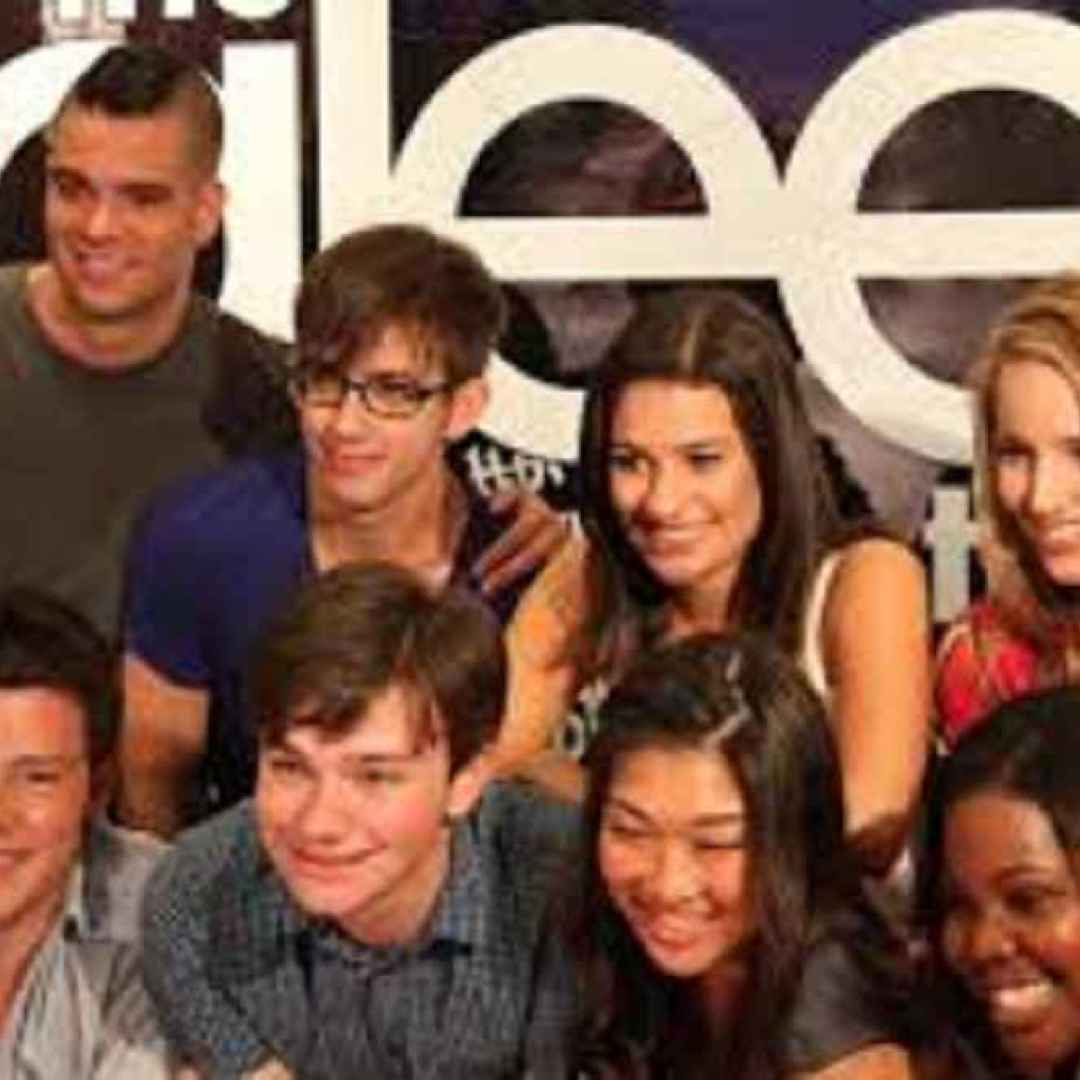 Naya Rivera trovata morta: la maledizione di Glee colpisce ancora, di cosa si tratta