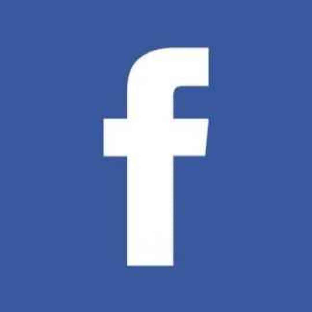 Facebook. Polemiche privacy, iniziative su iOS, pagamenti, migliorie Workplace