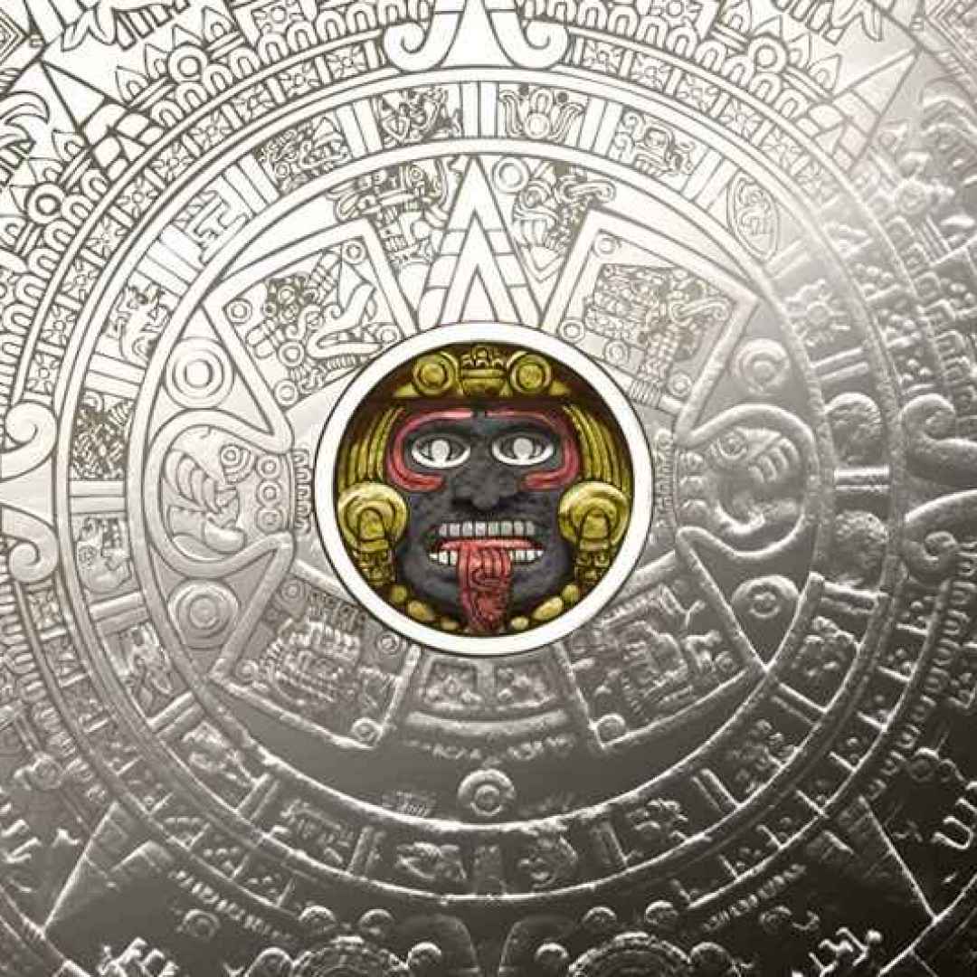 aztechi  piedra del sol  calendario