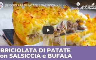 https://diggita.com/modules/auto_thumb/2021/02/10/1662084_sbriciolata-di-patate-e-salsiccia-video-ricetta_thumb.jpg