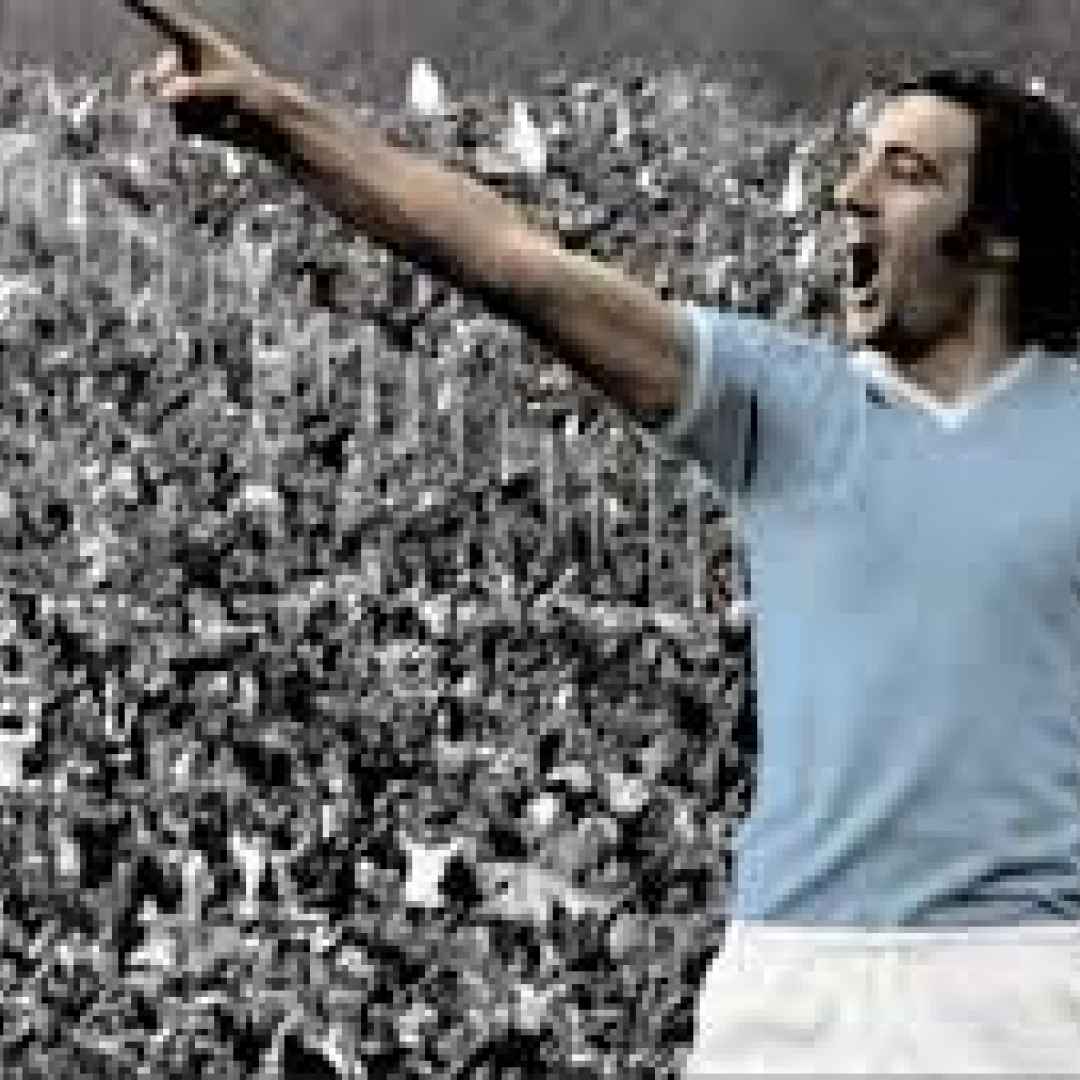 Calcio, Inter-Lazio 1974. Quando Chinaglia picchiò un calcio nel sedere a D