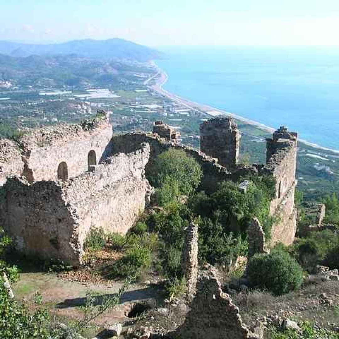 mediterraneo  porto  preistoria  syedra