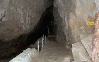 Cultura: grotta d’antro  leggenda  vida
