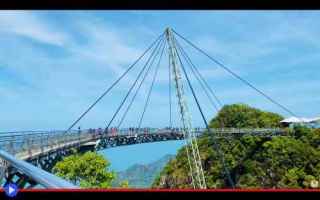 Architettura: #ponti #attrazioni #malesia #asia #monti
