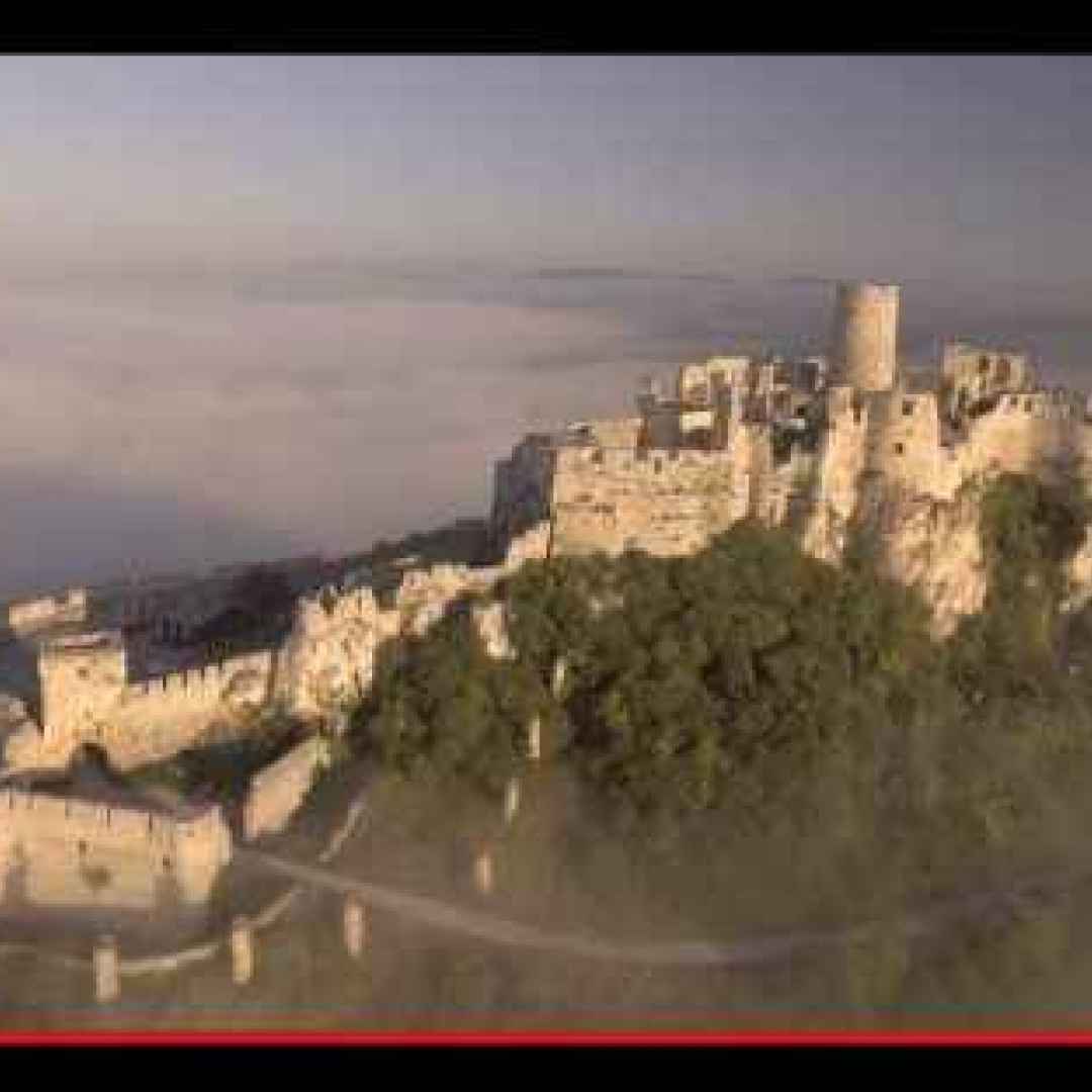 #luoghi #castelli #slovacchia #storia