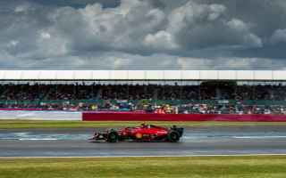 Nelle qualifiche di Silverstone ad imporsi è la Ferrari: sarà Carlos Sainz a partire davanti a tut