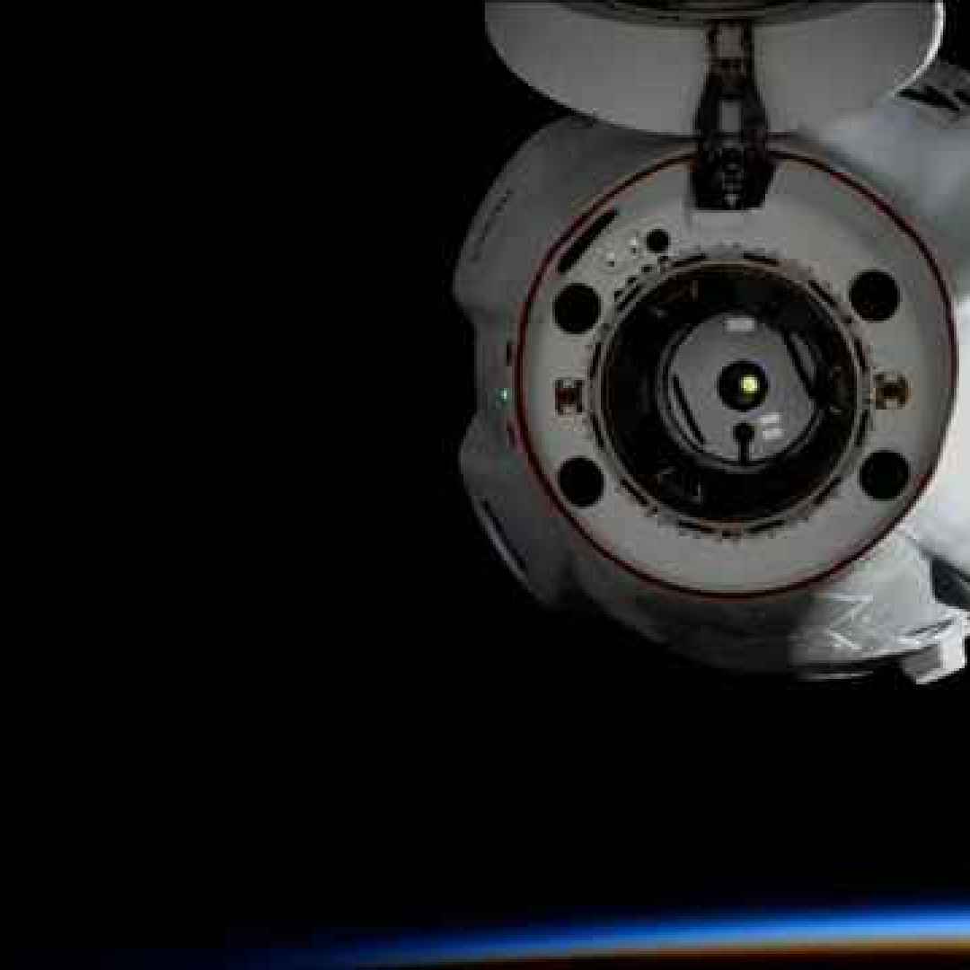 spacex  dragon  crs-25  cargo spaziale