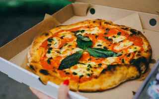 Siti Web: Scopri i vantaggi delle scatole per la pizza da asporto in cartone di pura cellulosa