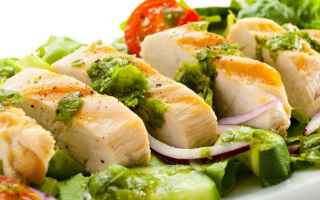 Ricette: dieta low carb  ricetta insalata  pollo