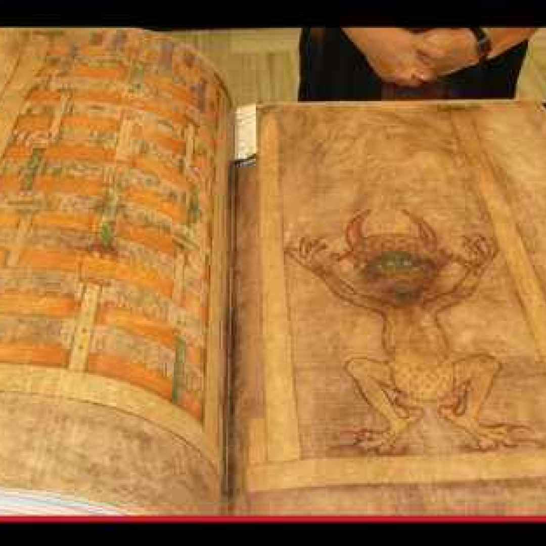 libri  tomi  manoscritti  medioevo