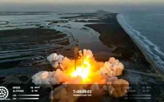 Ha avuto un successo parziale il secondo test del razzo Super Heavy e della Starship di SpaceX