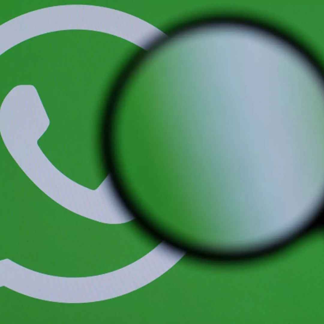 whatsapp  messenger  social  chat