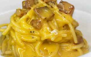 Gastronomia: cucina  pasta  carbonara