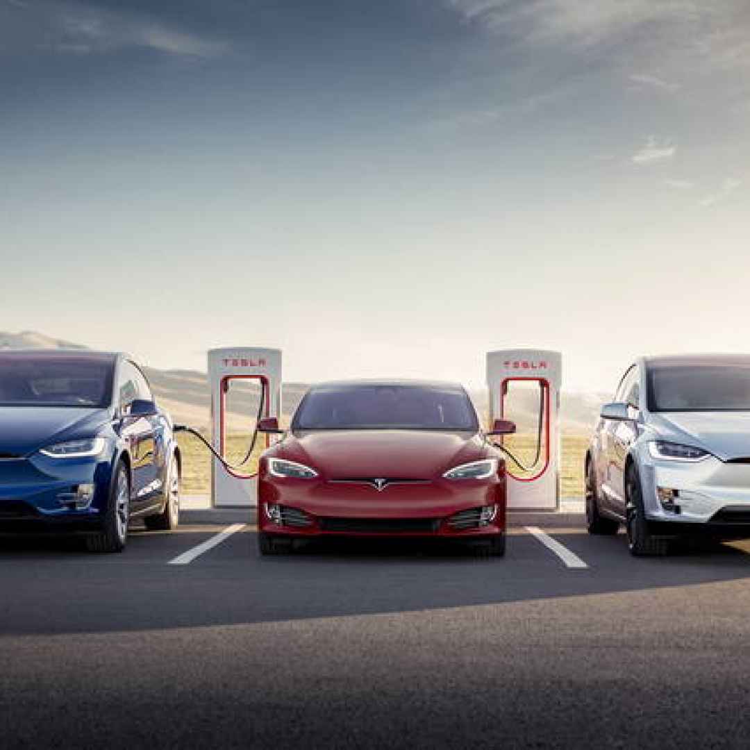 Quanto costa ricaricare la Tesla? Stima aggiornata e consigli per risparmiare