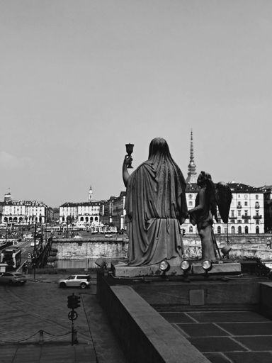La Gran Madre... Sarà vero che il sacro Graal é custodito in questa chiesetta?