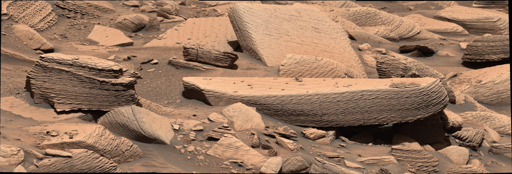 Una vista ravvicinata delle increspature eoliche di arrampicata supercritica, che forniscono prove dirette di una tempesta di sabbia avvenuta circa tre miliardi e mezzo di anni fa.