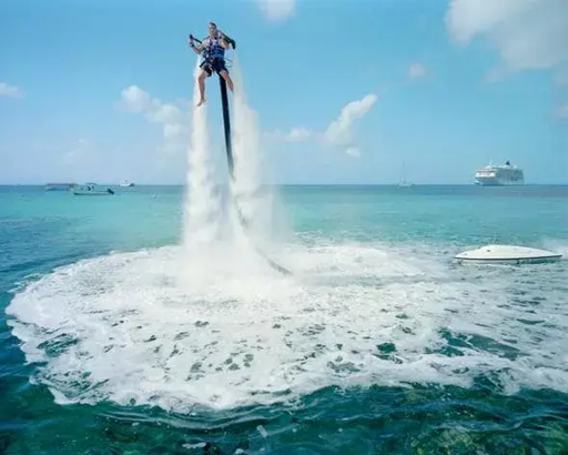 Jetpack alle Cayman