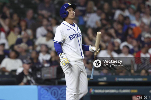 Vitor Ito, shortstop nazionale brasiliana. Editorial use only. Photo via Vecteezy, by Troy Taormina