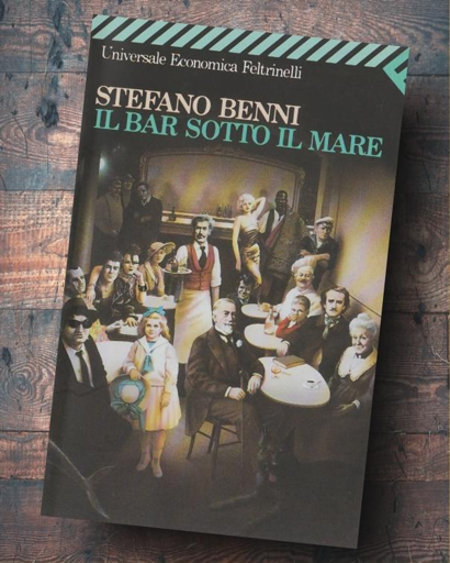 Stefano Benni's "Il bar sotto il mare" book cover.
