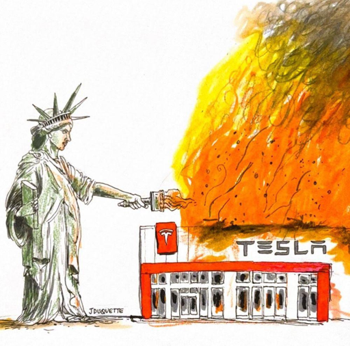 L'immagine è un'illustrazione che rappresenta la Statua della Libertà, simbolo iconico degli Stati Uniti, che tiene una torcia con il logo di Tesla. La torcia, invece di essere accesa, sembra essere la causa di un incendio che avvolge una sede Tesla in fiamme. La scena è drammatica, con fiamme intense e fumo che si alzano dallo edificio. La Statua della Libertà è disegnata in stile classico, con i suoi dettagli distintivi, mentre l'edificio Tesla è rappresentato in modo semplificato, con il logo rosso e il nome "TESLA" in caratteri maiuscoli. L'artista ha firmato l'opera con "JDUQUETTE" in basso a sinistra. L'immagine sembra criticare o esprimere un'opinione sulla situazione di Tesla, utilizzando la Statua della Libertà come simbolo di libertà e innovazione.