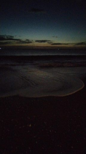 Onde che si abbracciano