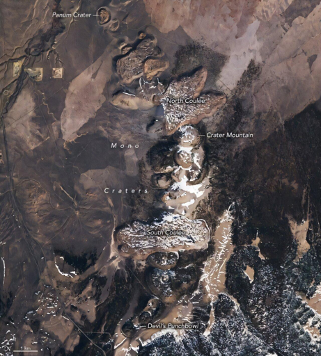 I Mono Craters si estendono in arco in questa immagine acquisita il 29 marzo 2026.