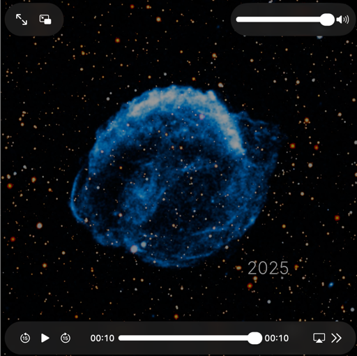 Un nuovo video mostra i cambiamenti nel residuo della Supernova di Kepler utilizzando dati dell’Osservatorio a raggi X Chandra della NASA raccolti nell’arco di oltre due decenni e mezzo, con osservazioni effettuate nel 2000, 2004, 2006, 2014 e 2025. In questo video, che è quello con l’arco temporale più lungo mai pubblicato da Chandra, i raggi X (in blu) del telescopio sono stati combinati con un’immagine ottica (in rosso, verde e blu) ottenuta da Pan-STARRS.