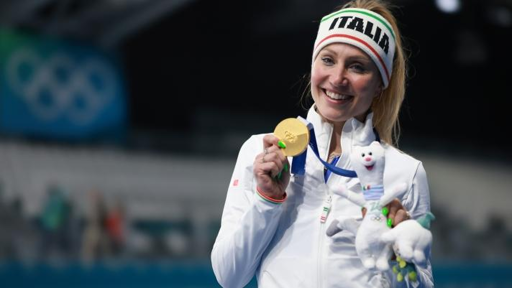 Francesca Lollobrigida: oro nei 3000 di pattinaggio con record olimpico!